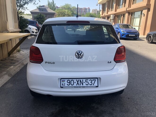Volkswagen Polo 2010, 170,000 km - 1.4 л - Bakı