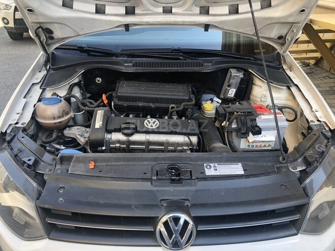 Volkswagen Polo 2010, 170,000 km - 1.4 л - Bakı