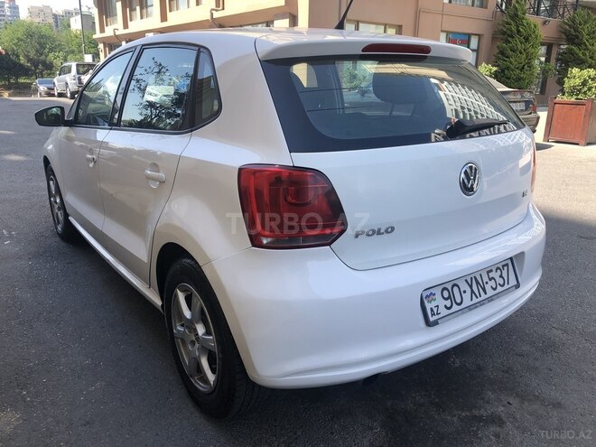 Volkswagen Polo 2010, 170,000 km - 1.4 л - Bakı