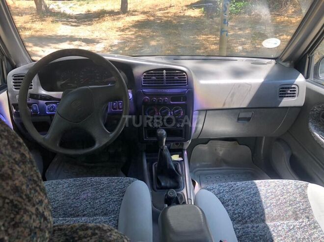 Kia Sportage 2000, 200,000 km - 2.0 l - Bakı