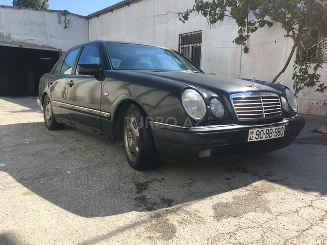 Mercedes E 280 1998, 330,017 km - 2.8 l - Bakı