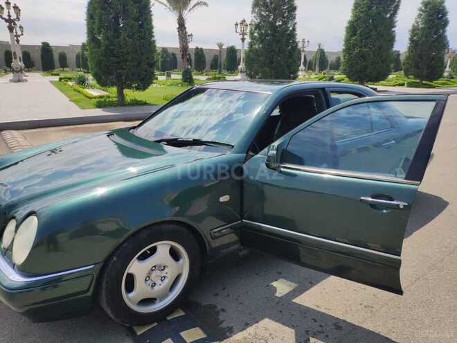 Mercedes E 240 1998, 248,755 km - 2.4 l - Gəncə