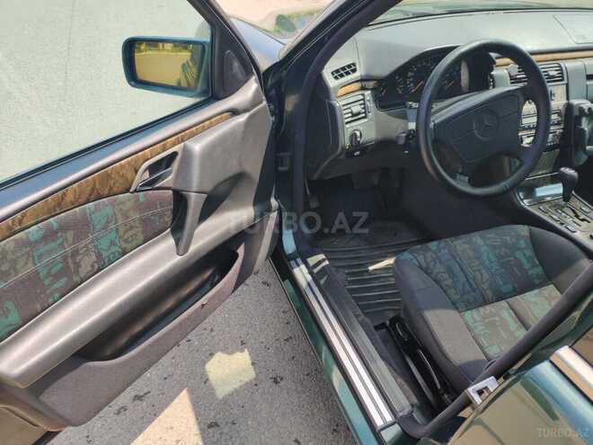 Mercedes E 240 1998, 248,755 km - 2.4 l - Gəncə