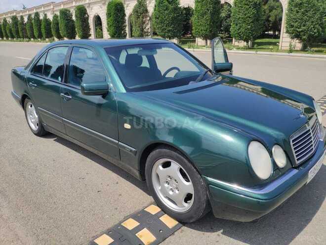 Mercedes E 240 1998, 248,755 km - 2.4 l - Gəncə
