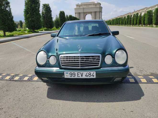 Mercedes E 240 1998, 248,755 km - 2.4 l - Gəncə