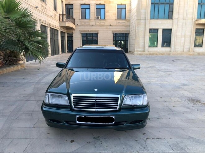 Mercedes C 220 1999, 460,000 km - 2.2 l - Bakı