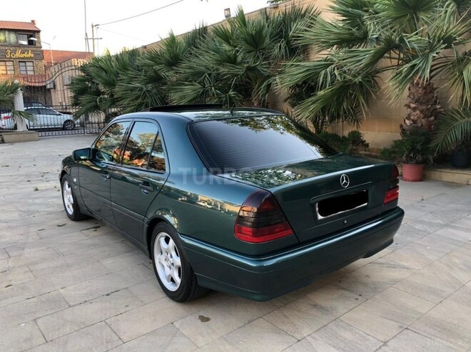 Mercedes C 220 1999, 460,000 km - 2.2 l - Bakı