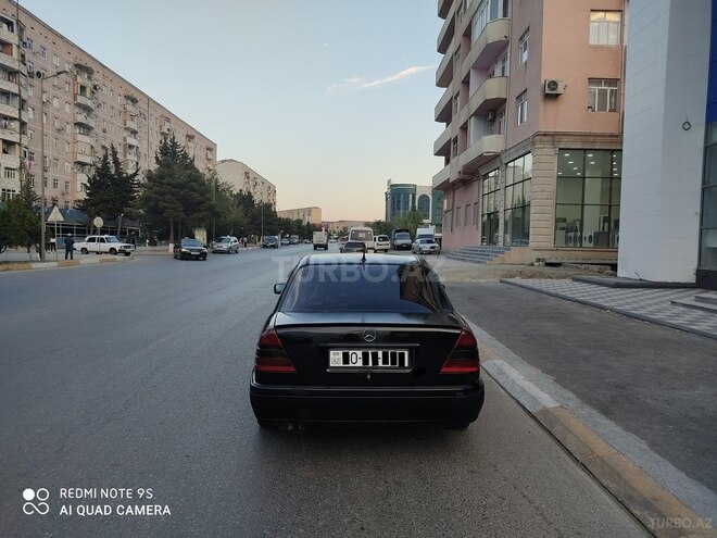 Mercedes C 200 1996, 267,421 km - 2.0 l - Sumqayıt