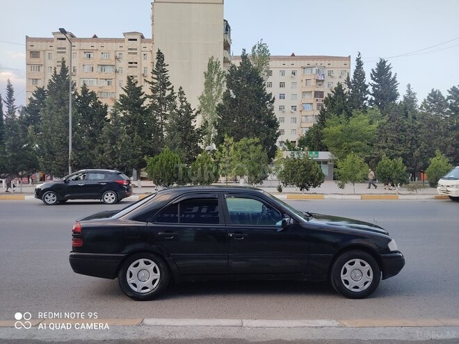 Mercedes C 200 1996, 267,421 km - 2.0 l - Sumqayıt