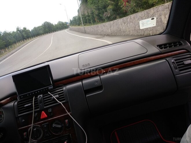 Mercedes E 230 1996, 350,000 km - 2.3 l - Qusar