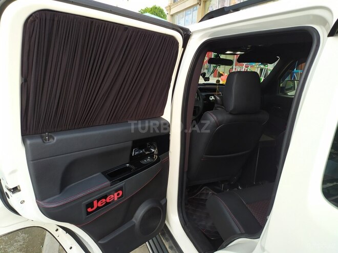 Jeep Cherokee 2009, 141,000 km - 3.7 л - Gəncə