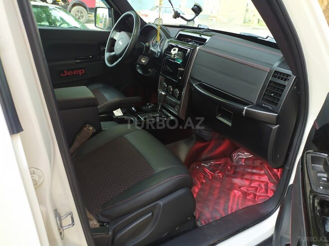 Jeep Cherokee 2009, 141,000 km - 3.7 л - Gəncə