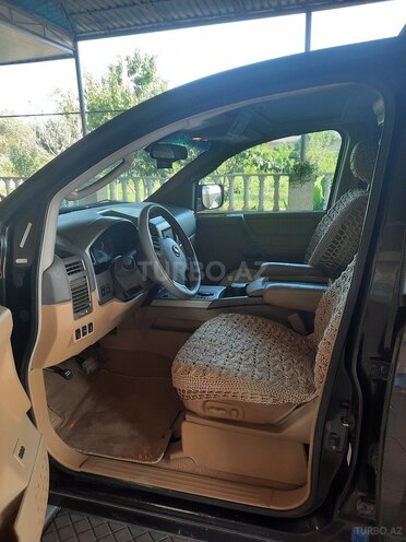 Nissan Armada 2005, 188,000 km - 5.6 l - Neftçala
