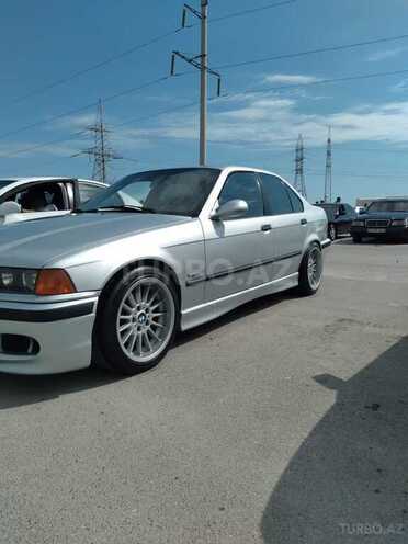 BMW 320 1997, 450,000 km - 2.0 l - Salyan