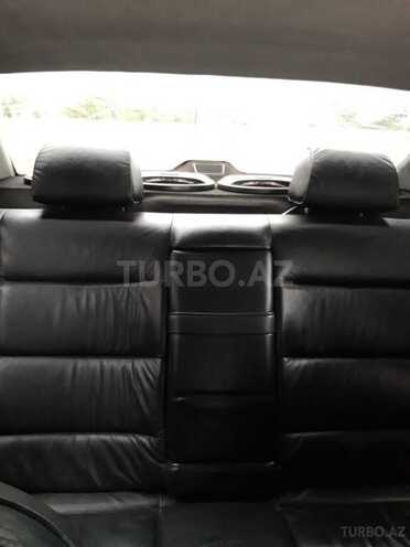 BMW 320 1997, 450,000 km - 2.0 l - Salyan
