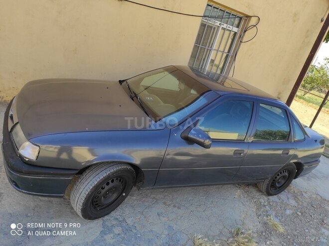 Opel Vectra 1994, 298,645 km - 2.0 l - Bakı