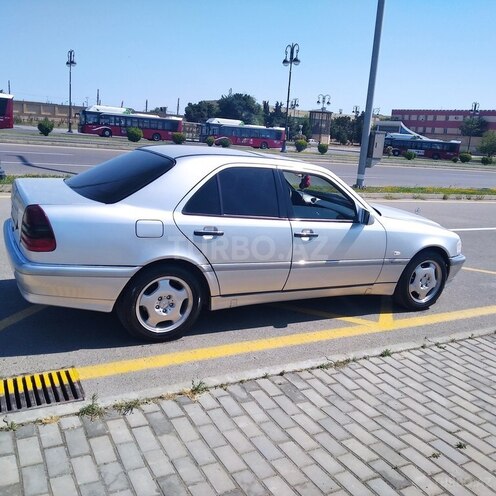 Mercedes C 180 1997, 211,000 km - 1.8 l - Bakı