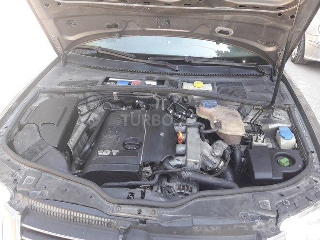 Volkswagen Passat 2002, 168,000 km - 1.8 л - Sumqayıt