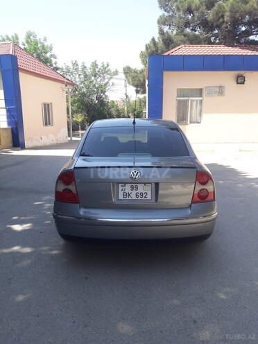 Volkswagen Passat 2002, 168,000 km - 1.8 л - Sumqayıt