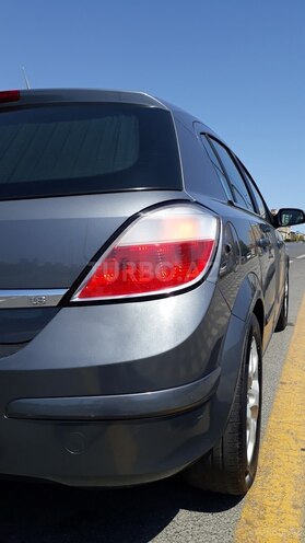 Opel Astra 2005, 320,000 km - 1.8 л - Bakı