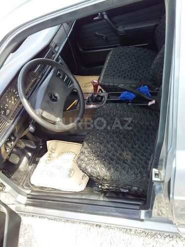 Mercedes 190 1990, 365,000 km - 2.0 l - Bərdə