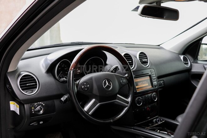 Mercedes ML 350 2009, 187,000 km - 3.5 л - Xaçmaz