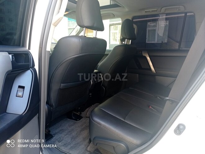 Toyota Prado 2011, 123,460 km - 2.7 л - Bakı