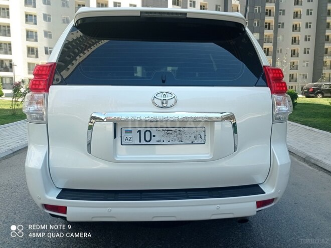 Toyota Prado 2011, 123,460 km - 2.7 л - Bakı