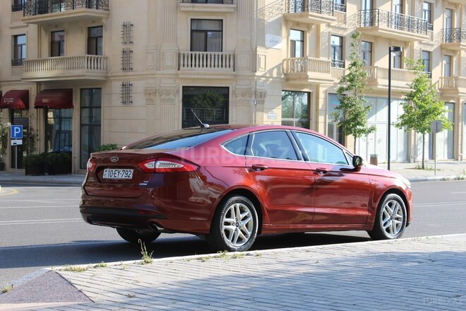 Ford Fusion 2015, 88,000 km - 1.5 л - Bakı