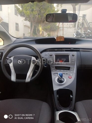 Toyota Prius 2013, 33,577 km - 1.8 l - Bakı