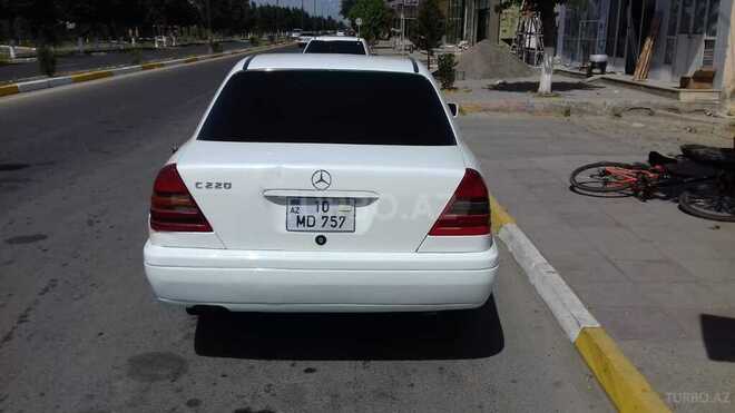 Mercedes C 220 1995, 278,000 km - 2.2 л - Beyləqan