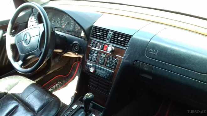 Mercedes C 220 1995, 278,000 km - 2.2 л - Beyləqan