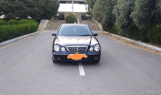 Mercedes E 270 2000, 428,500 km - 2.7 л - Bakı