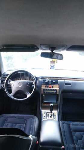 Mercedes E 270 2000, 428,500 km - 2.7 л - Bakı