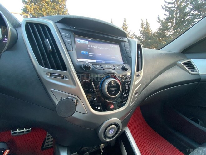 Hyundai Veloster 2012, 120,000 km - 1.6 l - Bakı