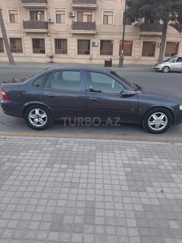 Opel Vectra 1996, 324,500 km - 1.8 l - Bakı