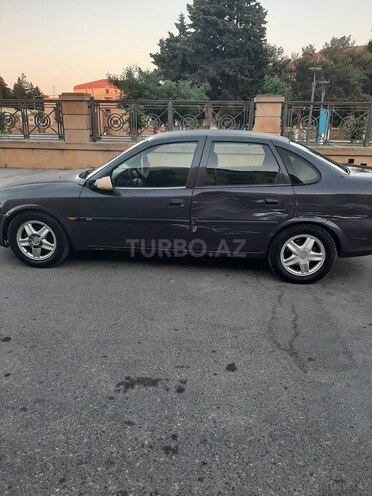 Opel Vectra 1996, 324,500 km - 1.8 l - Bakı