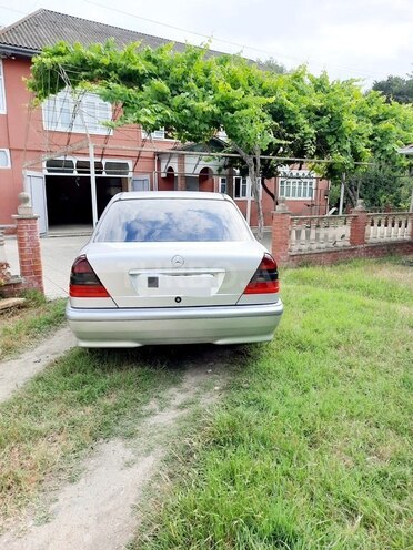 Mercedes C 180 1998, 266,000 km - 1.8 l - Masallı
