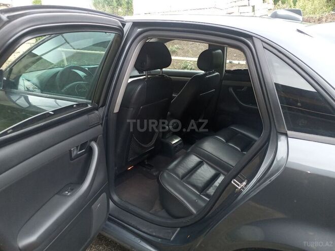 Audi A4 2004, 300,000 km - 1.8 l - Gəncə