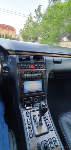 Mercedes E 320 2000, 386,000 km - 3.2 l - Bakı
