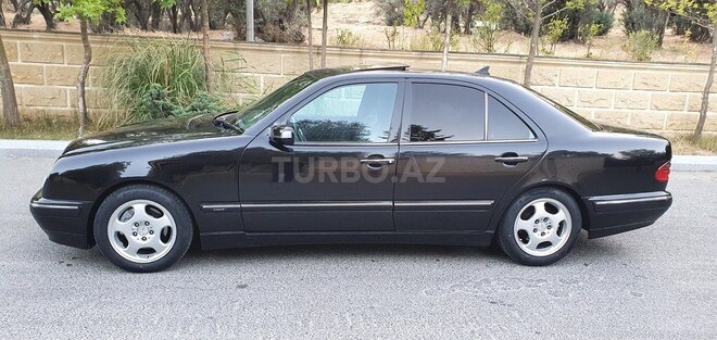 Mercedes E 320 2000, 386,000 km - 3.2 l - Bakı