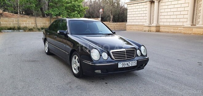 Mercedes E 320 2000, 386,000 km - 3.2 l - Bakı