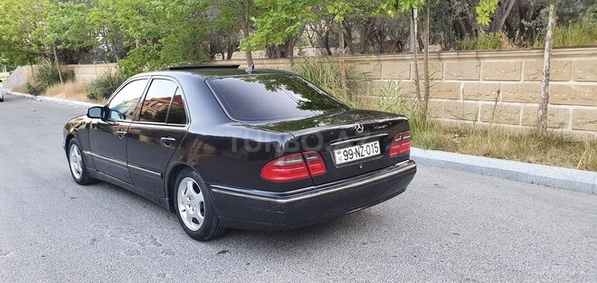 Mercedes E 320 2000, 386,000 km - 3.2 l - Bakı
