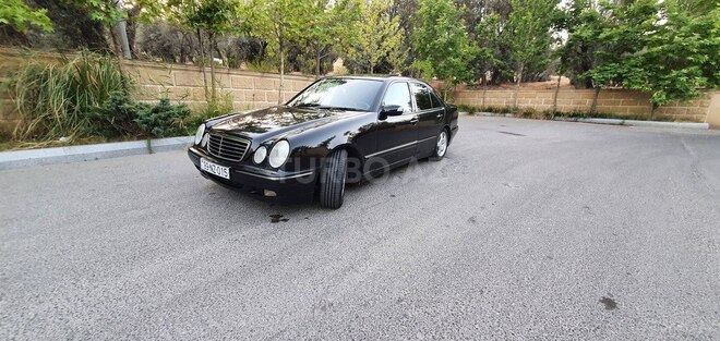 Mercedes E 320 2000, 386,000 km - 3.2 l - Bakı