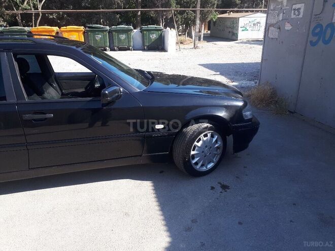 Mercedes C 220 1999, 495,000 km - 2.2 l - Bakı