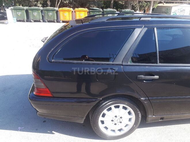 Mercedes C 220 1999, 495,000 km - 2.2 l - Bakı