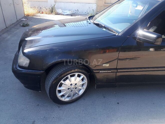 Mercedes C 220 1999, 495,000 km - 2.2 l - Bakı