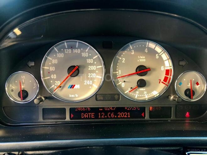 BMW 530 2001, 246,676 km - 3.0 l - Bakı
