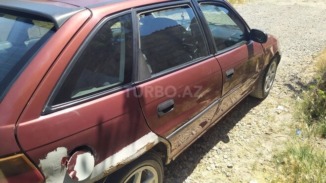 Opel Astra 1996, 347,452 km - 1.6 l - Sumqayıt