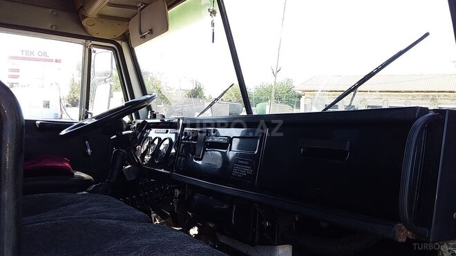 KamAz 65115 1984, 350,000 km - 11.0 л - Neftçala